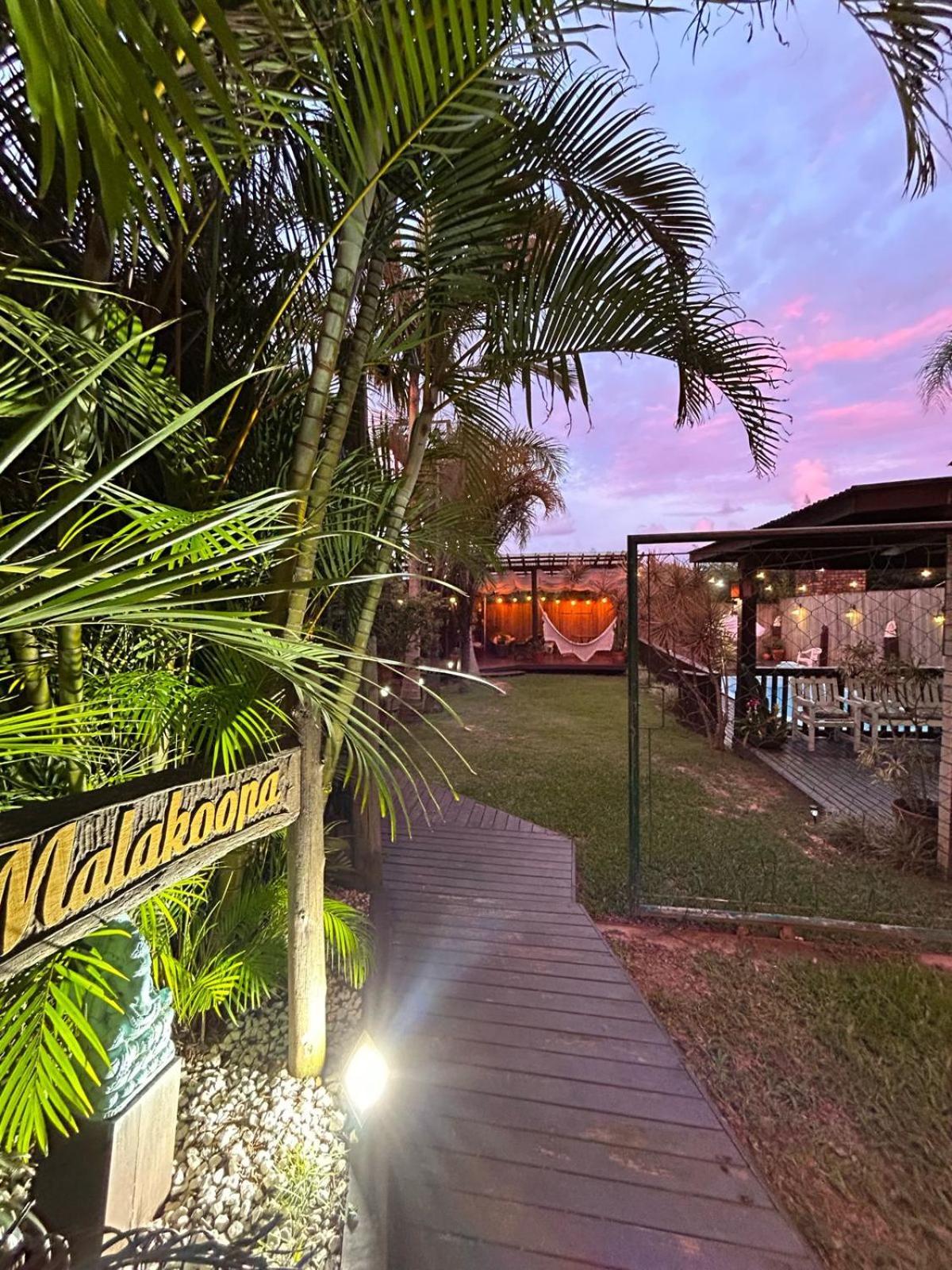 Studios Malakoopa - Praia Do Rosa Exteriér fotografie